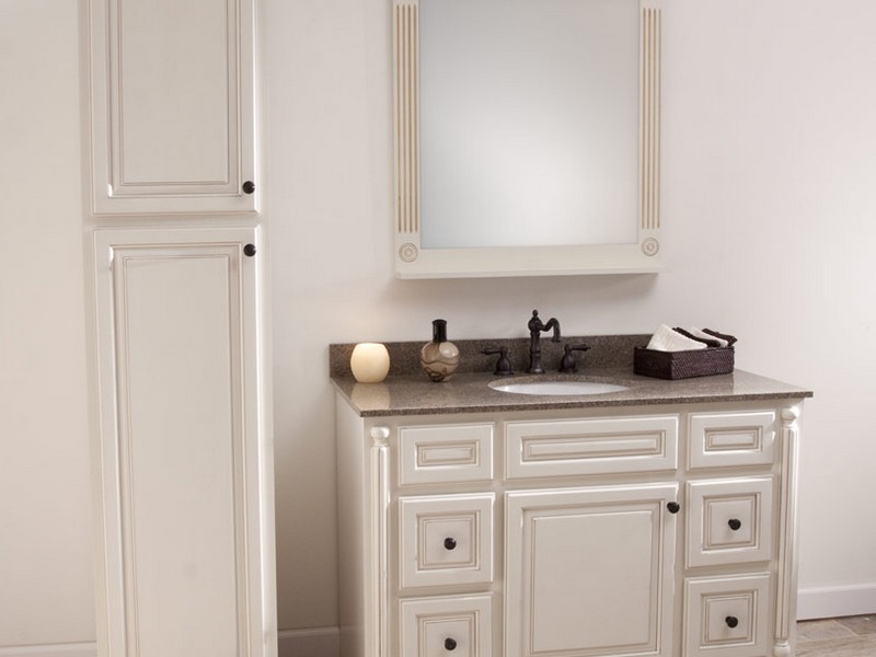 Pictures Of White Bathroom Vanities