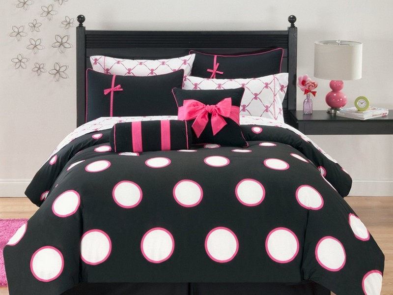 Polka Dot Bedding Sets