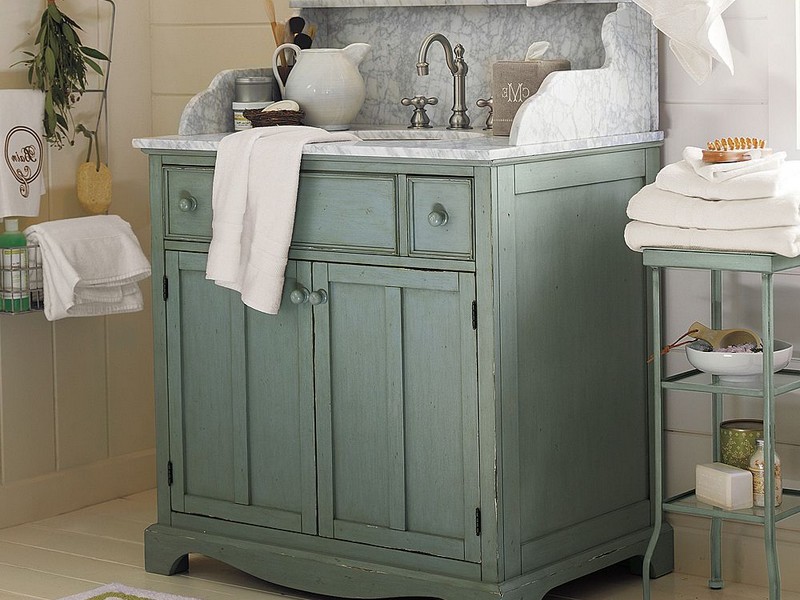 Pottery Barn Bathrooms Book