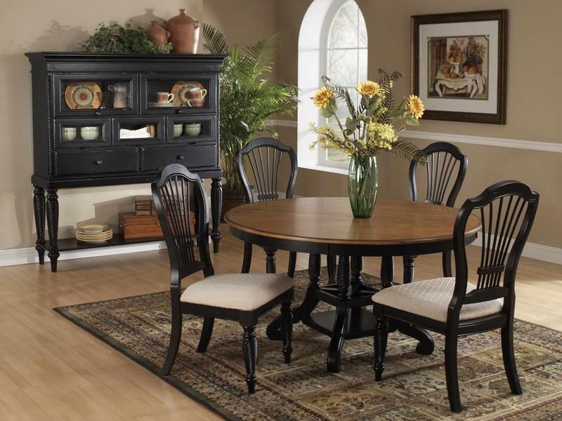 Pottery Barn Round Dining Table