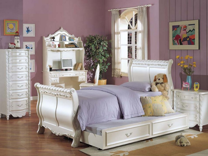 Queen Sleigh Bed Set