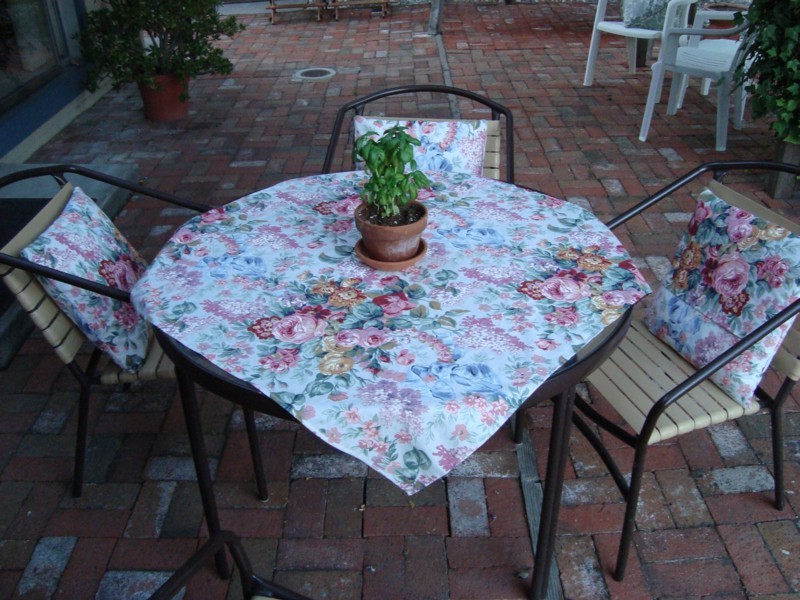 Ralph Lauren Tablecloths Floral