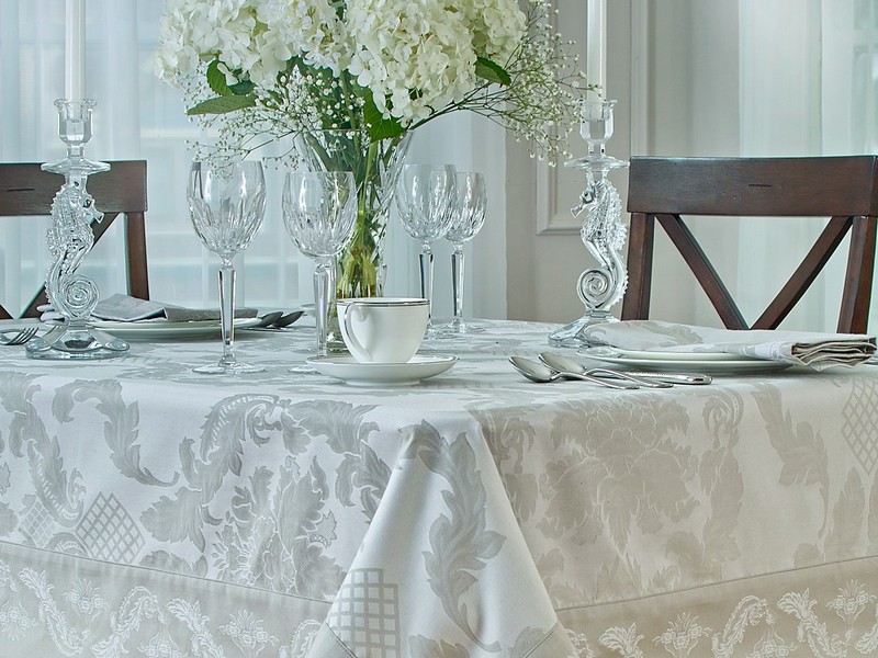 Ralph Lauren Tablecloths Round