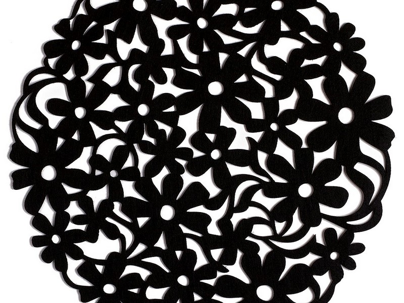 Round Black And White Placemats