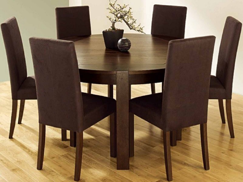 Round Kitchen Tables And Chairs