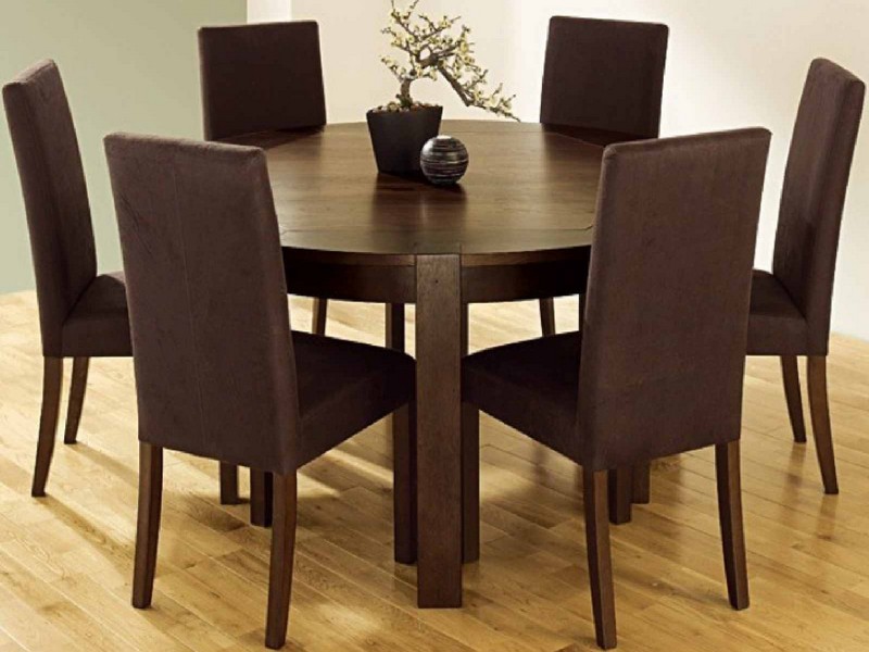 Round Kitchen Tables And Chairs