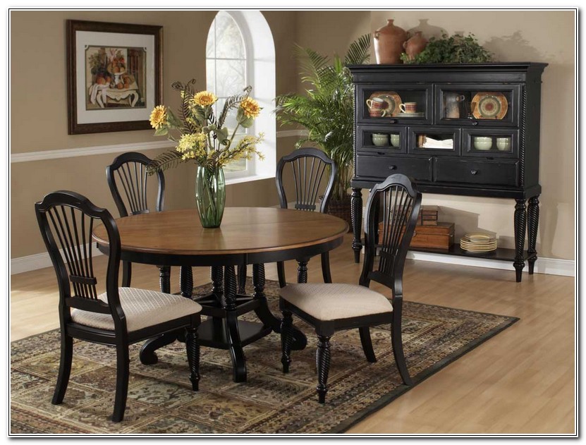 Round Oval Dining Room Tables