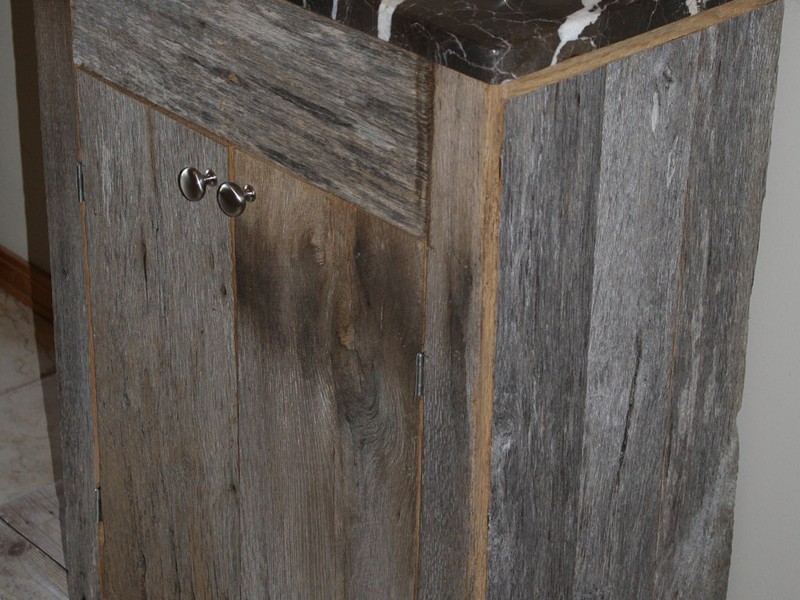 Rustic Wood Bathroom Vanities