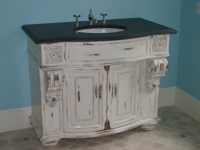 Shabby Chic Bathroom Cabinets