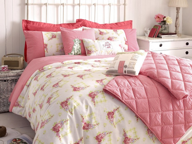 Shabby Chic Bedding Sets