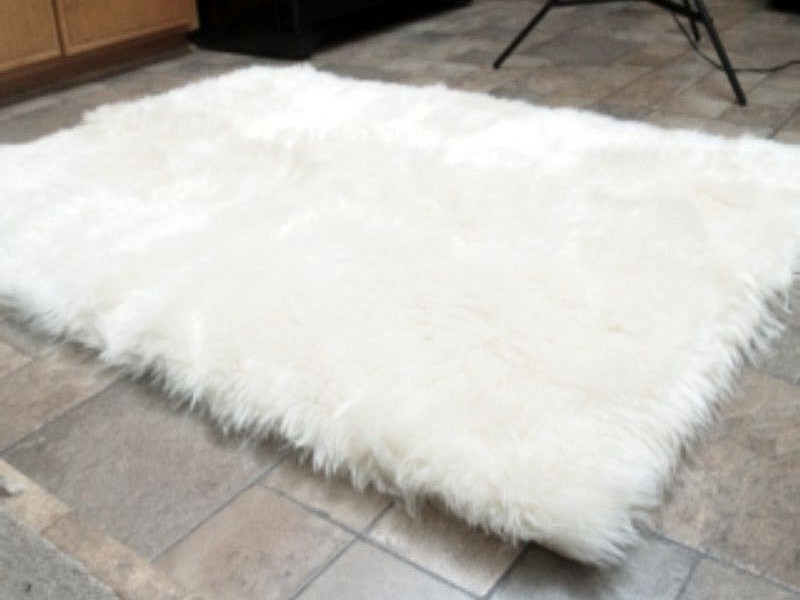 Sheepskin Area Rug