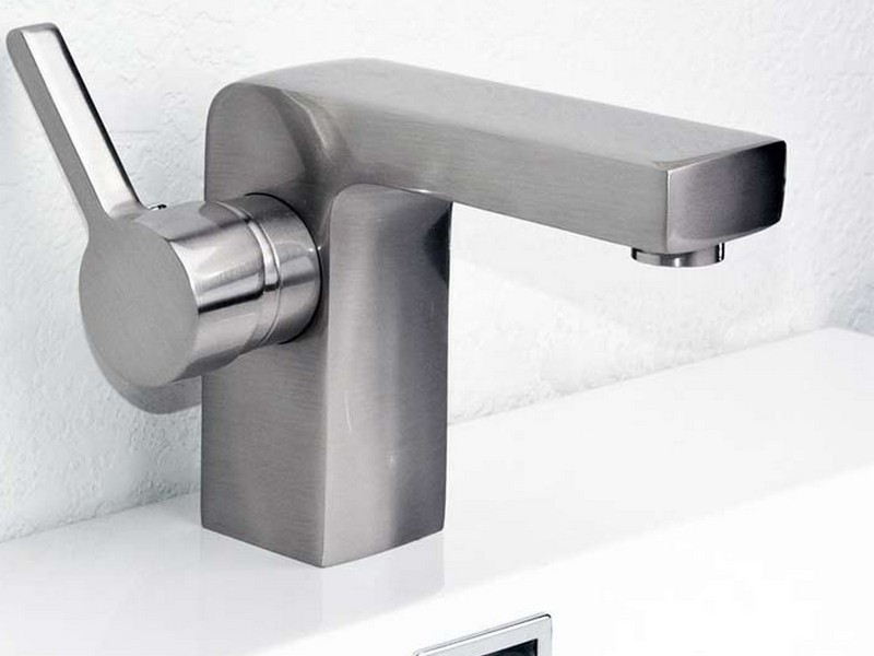 Single Hole Bathroom Faucets Brushed Nickel