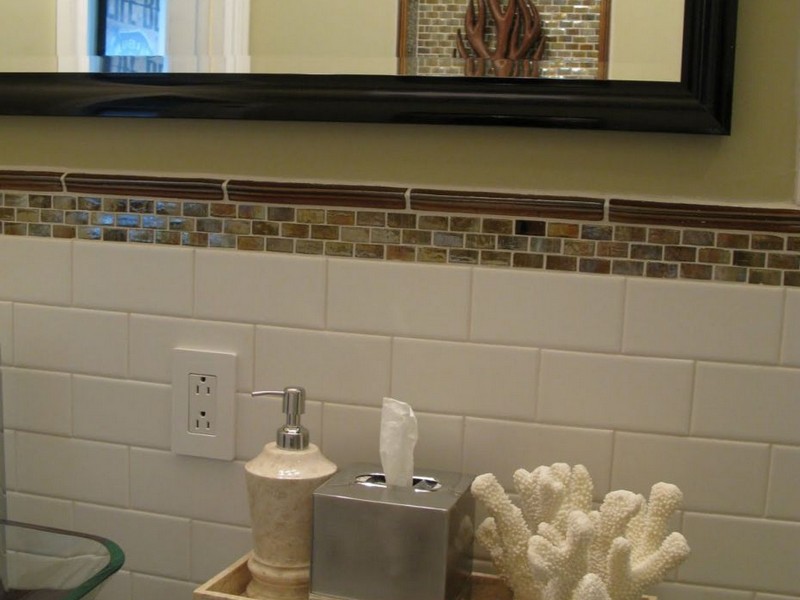 Small Bathroom Vanity Decorating Ideas