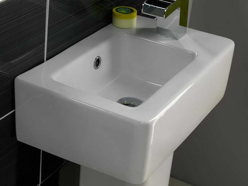 Small Corner Sinks For Small Bathrooms