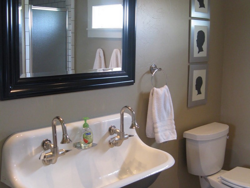 Small Farmhouse Bathroom Sink