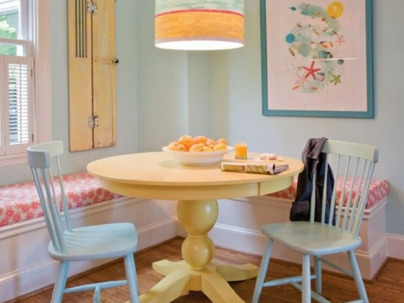 Small Round Breakfast Nook Table