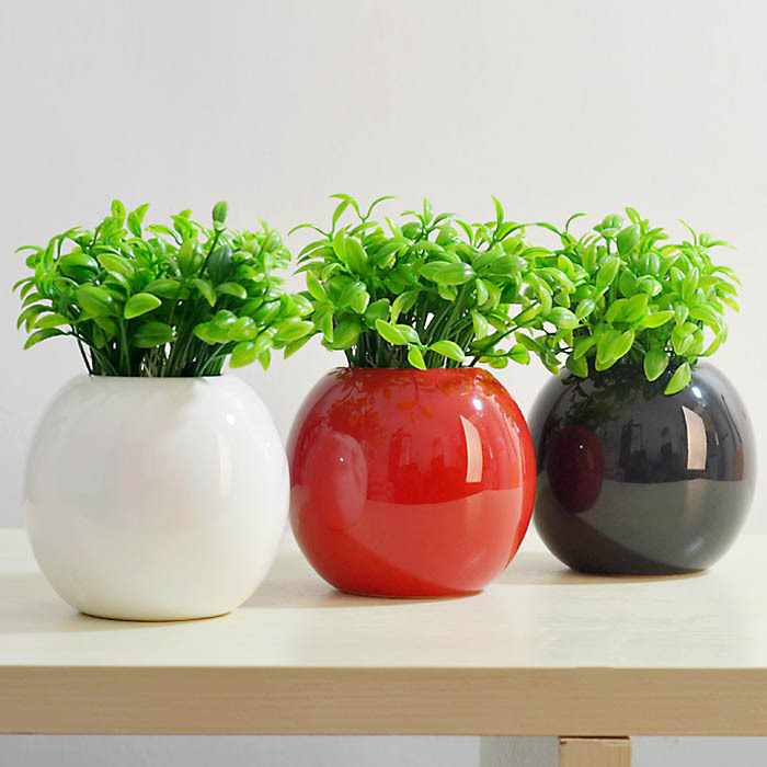 Small White Ceramic Flower Pots