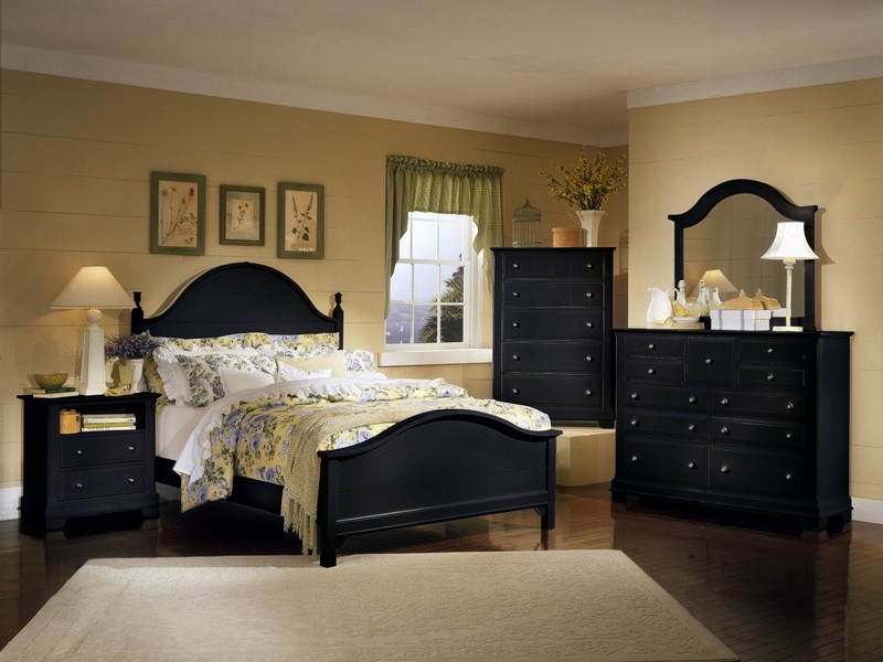 Solid Wood Bedroom Furniture Sets Uk