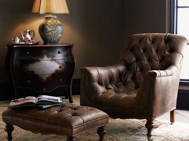 Tufted Leather Club Chair And Ottoman