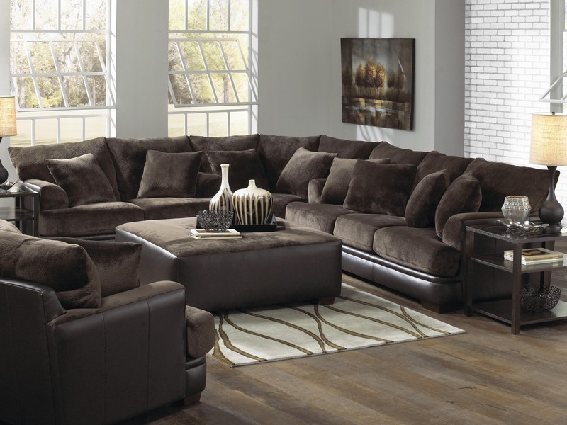 U Shaped Leather Sectional With Chaise