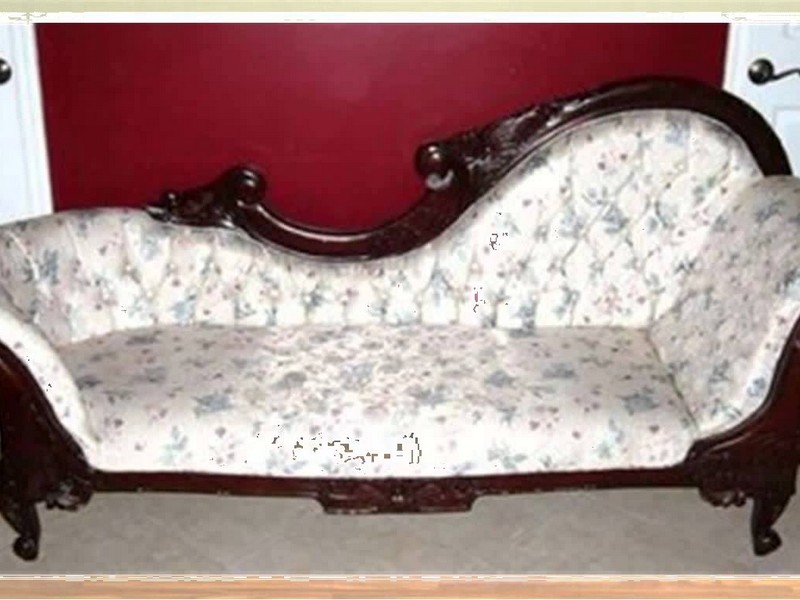 Victorian Fainting Couch