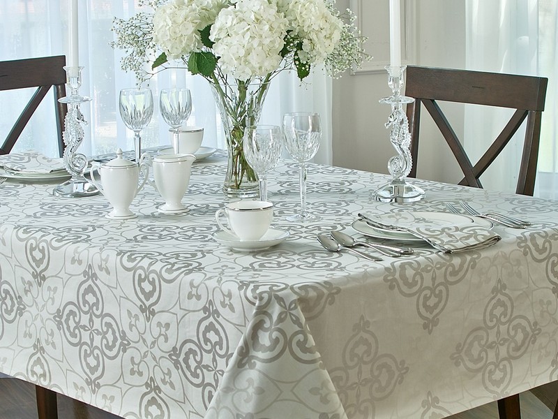 Waterford Table Linens