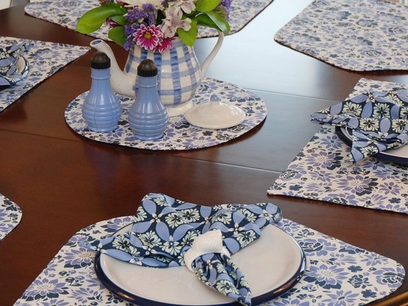 Wedge Placemats For Round Table