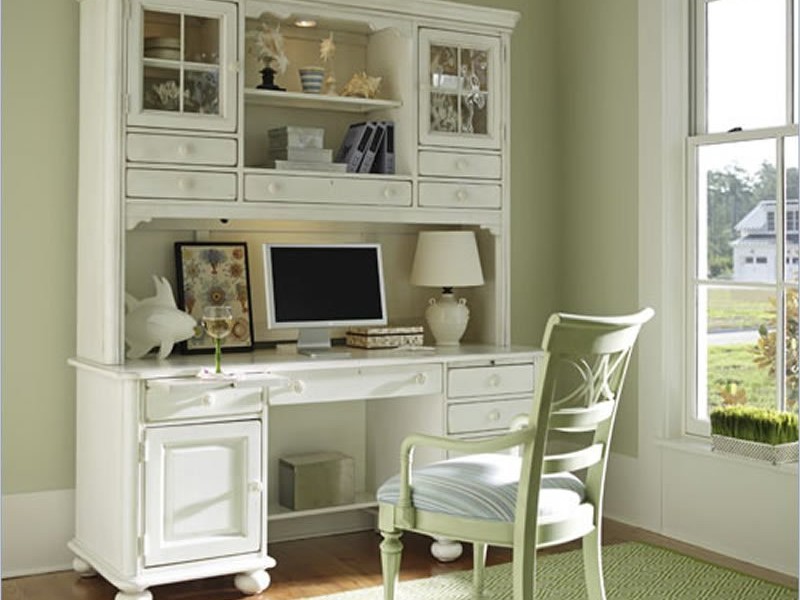 White Secretary Desk With Hutch