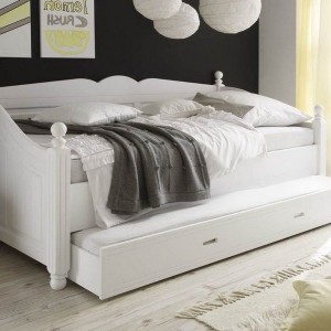 White Wooden Daybed With Pop Up Trundle