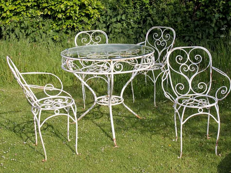 White Wrought Iron Patio Furniture Sets