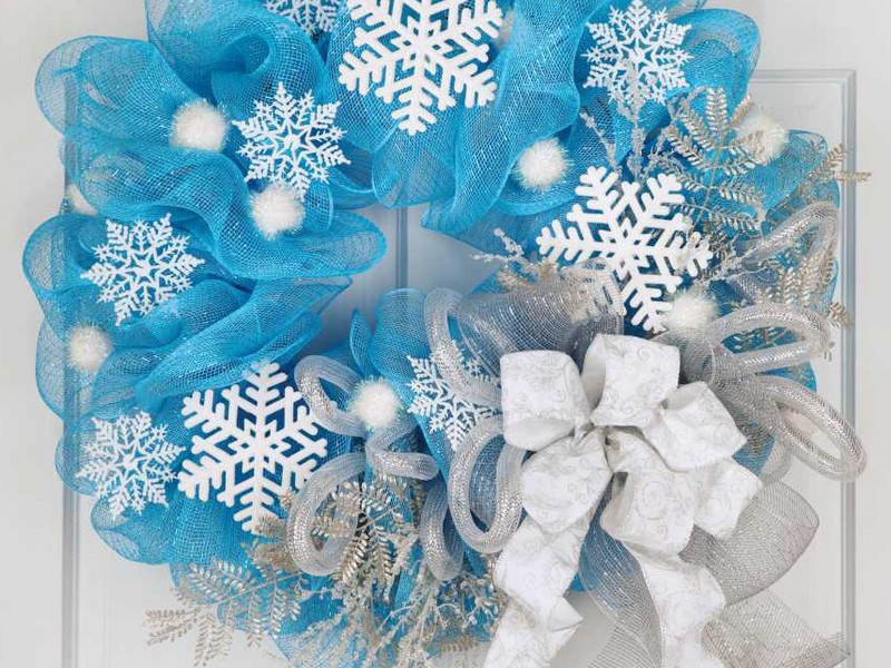 Winter Deco Mesh Wreath Ideas