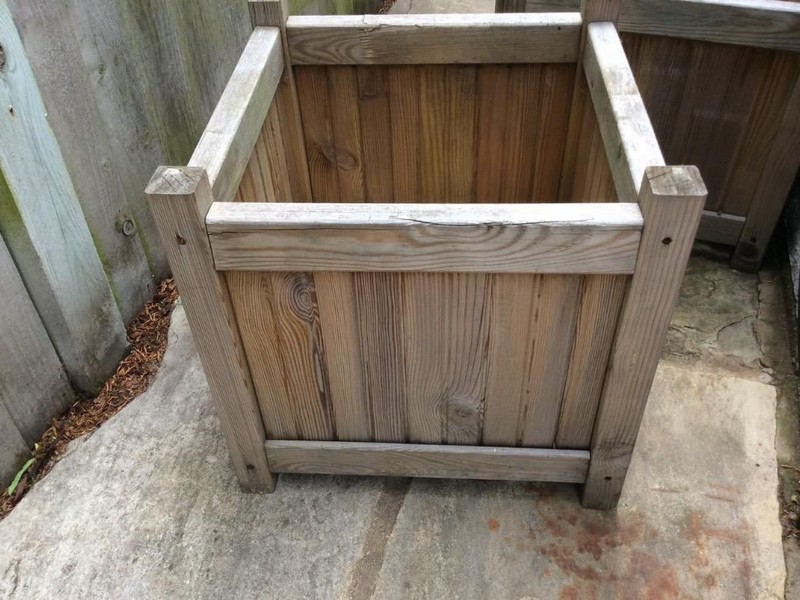 Wooden Barrel Planters Bq